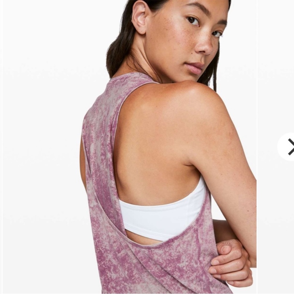 Lululemon Element Tank - Picture 2 of 7